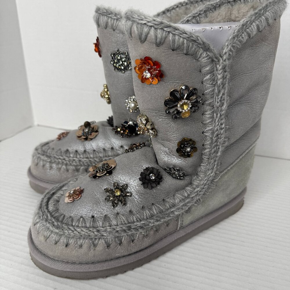 MOU Eskimo Boots